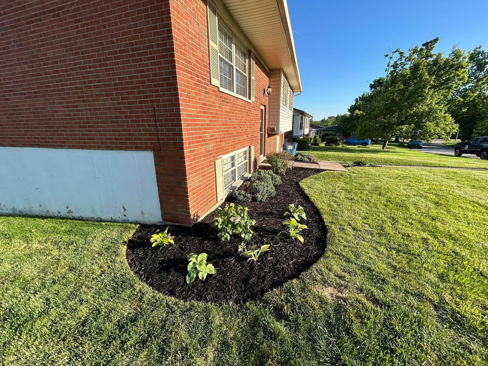 Flanagan Rural Lawn Care completed mowing and property cleanup near De Mossville, Kentucky