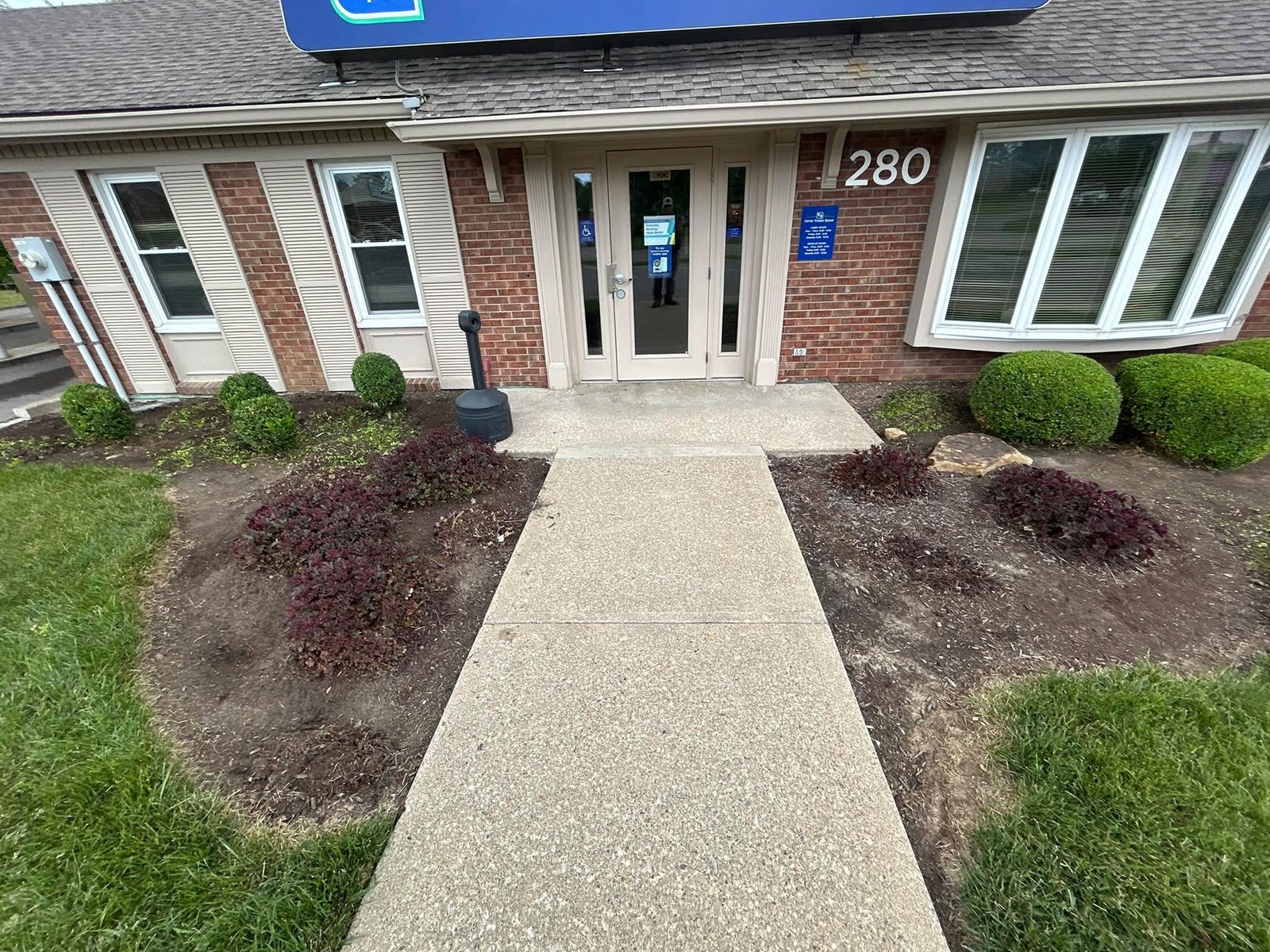 Lawn cleanup and rural property maintenance work near De Mossville, Kentucky